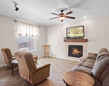 11344 Bar Ranch Court - Photo Thumbnail 11