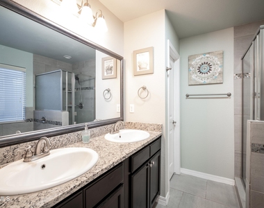 11364 Bullseye Street - Photo Thumbnail 11