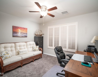 11364 Bullseye Street - Photo Thumbnail 14