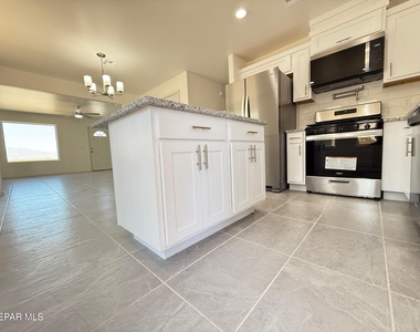 12464 Cayo Norte Drive - Photo Thumbnail 14