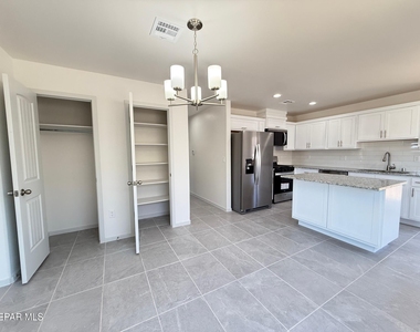 12464 Cayo Norte Drive - Photo Thumbnail 13