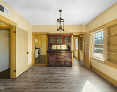 500 Fewel Street - Photo Thumbnail 8