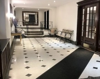 340 East 66th Street - Photo Thumbnail 2