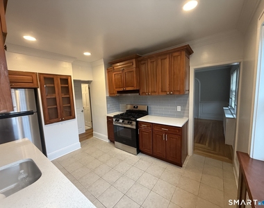 293 Beechmont Avenue - Photo Thumbnail 4