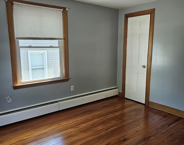 71 Prospect Street - Photo Thumbnail 2