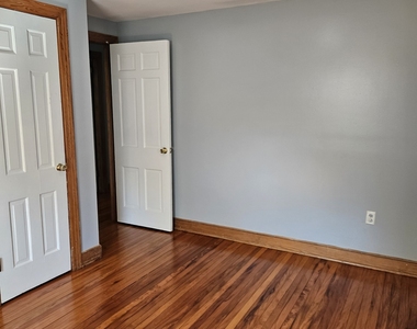 71 Prospect Street - Photo Thumbnail 6