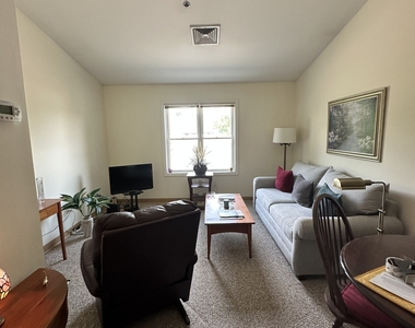 179 Main Street - Photo Thumbnail 2
