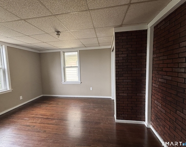 1566 North Avenue - Photo Thumbnail 10