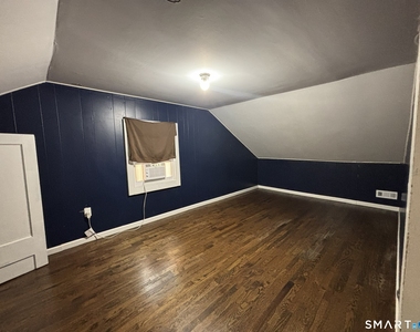 1566 North Avenue - Photo Thumbnail 13