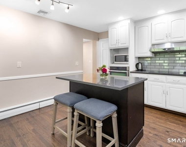 180 Weeping Willow Lane - Photo Thumbnail 10
