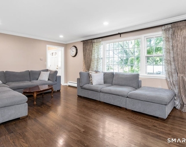 180 Weeping Willow Lane - Photo Thumbnail 3