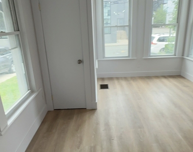 26 Rowan Street - Photo Thumbnail 11