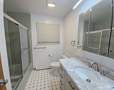 72 Maple Tree Avenue - Photo Thumbnail 9