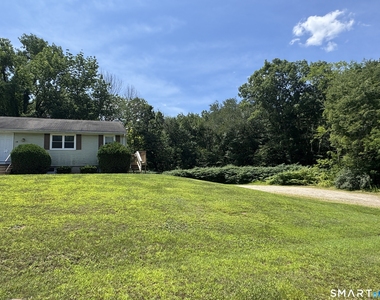 8 White Oak Road - Photo Thumbnail 9