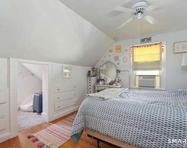 24 Henry Street - Photo Thumbnail 11