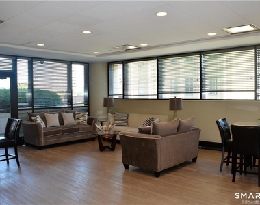 127 Greyrock Place - Photo Thumbnail 15