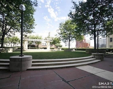 127 Greyrock Place - Photo Thumbnail 19