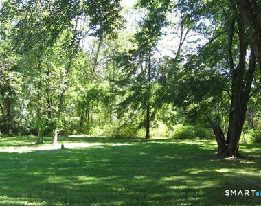 1040 Mountain Road - Photo Thumbnail 5