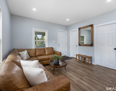 36 Ellis Street - Photo Thumbnail 13