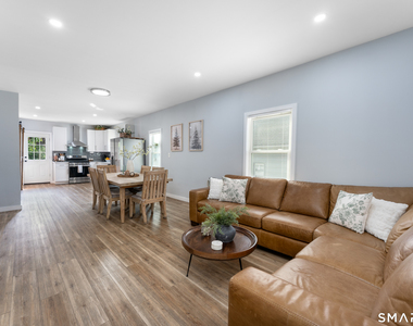 36 Ellis Street - Photo Thumbnail 15