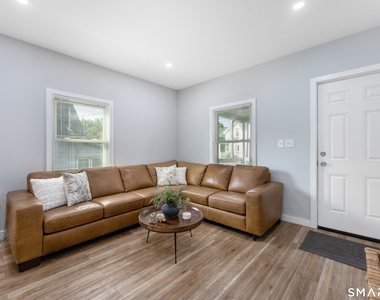 36 Ellis Street - Photo Thumbnail 14