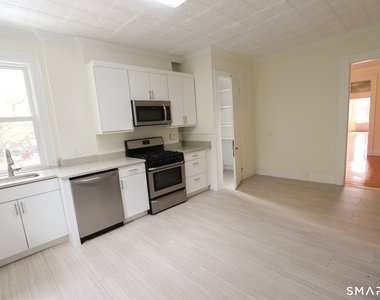 235 Wooster Street - Photo Thumbnail 2