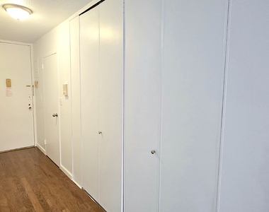 175 West 90th Street - Photo Thumbnail 2