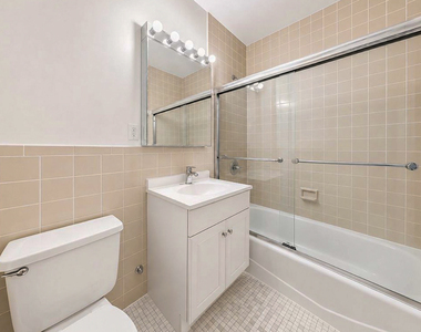225 East 10th Street - Photo Thumbnail 3