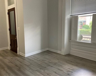 1207 W North Ave - Photo Thumbnail 3