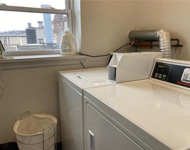 1207 W North Ave - Photo Thumbnail 15