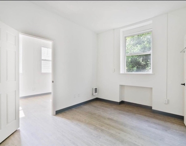 1247 Leishman Ave - Photo Thumbnail 16