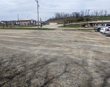 1099 Jolly School Rd - Photo Thumbnail 10