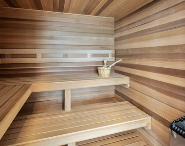 606 West 30th Street - Photo Thumbnail 9
