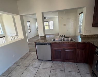 6442 Oak Savanna Court - Photo Thumbnail 7