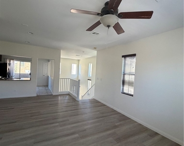 6442 Oak Savanna Court - Photo Thumbnail 8