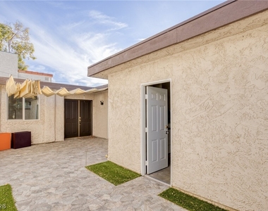 3173 Asoleado Circle - Photo Thumbnail 16