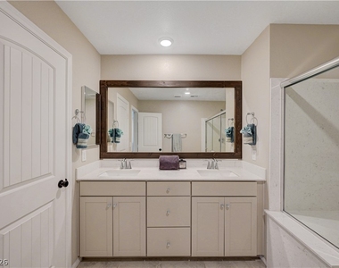 7224 Anchor Terrace Street - Photo Thumbnail 38