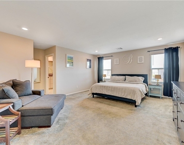 7224 Anchor Terrace Street - Photo Thumbnail 34