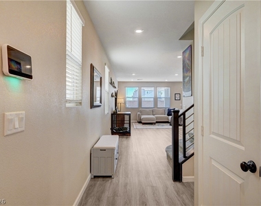 7224 Anchor Terrace Street - Photo Thumbnail 2