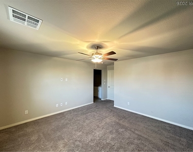 5370 White Butterfly Street - Photo Thumbnail 8