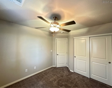 5370 White Butterfly Street - Photo Thumbnail 16