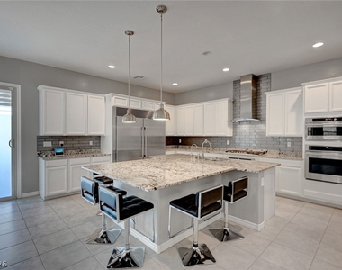 358 Elder View Drive - Photo Thumbnail 13