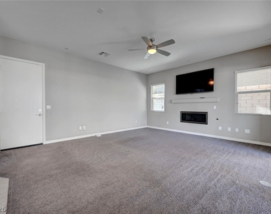 358 Elder View Drive - Photo Thumbnail 5