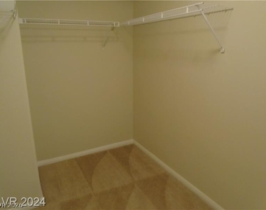 8000 W Badura Avenue - Photo Thumbnail 14