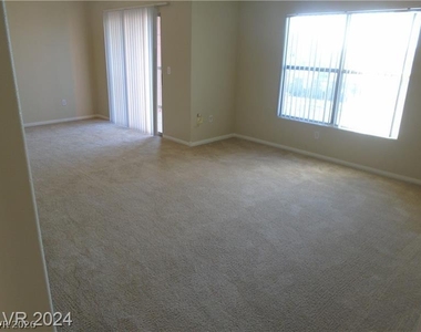 8000 W Badura Avenue - Photo Thumbnail 6