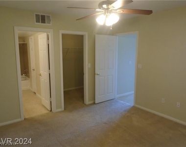 8000 W Badura Avenue - Photo Thumbnail 11
