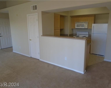 8000 W Badura Avenue - Photo Thumbnail 10