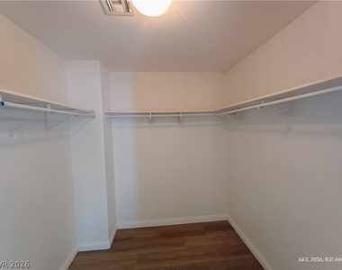 9631 Jeran Miles Court - Photo Thumbnail 16
