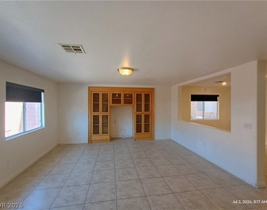 9631 Jeran Miles Court - Photo Thumbnail 4