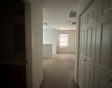 164 Belmont Canyon Place - Photo Thumbnail 12